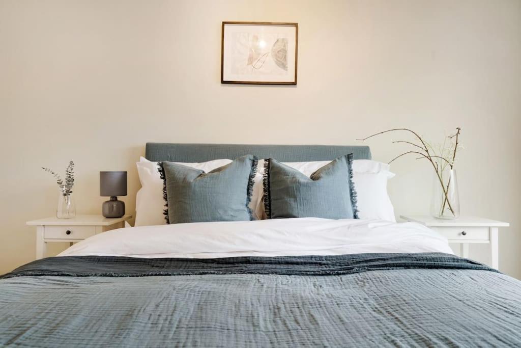 The Camden Suite Bright & Beautiful 2-Bed City Retreat Londres Exterior foto